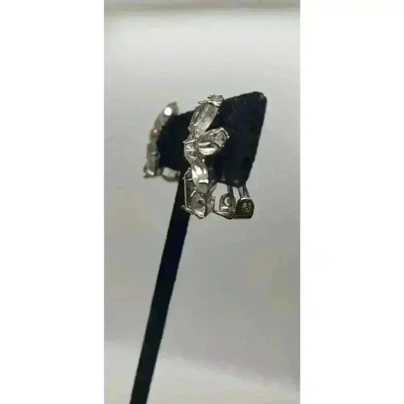 Vintage Earrings Clear Rhinestone Clip Clear Half Flower Star Bride Statement - Picture 6 of 10